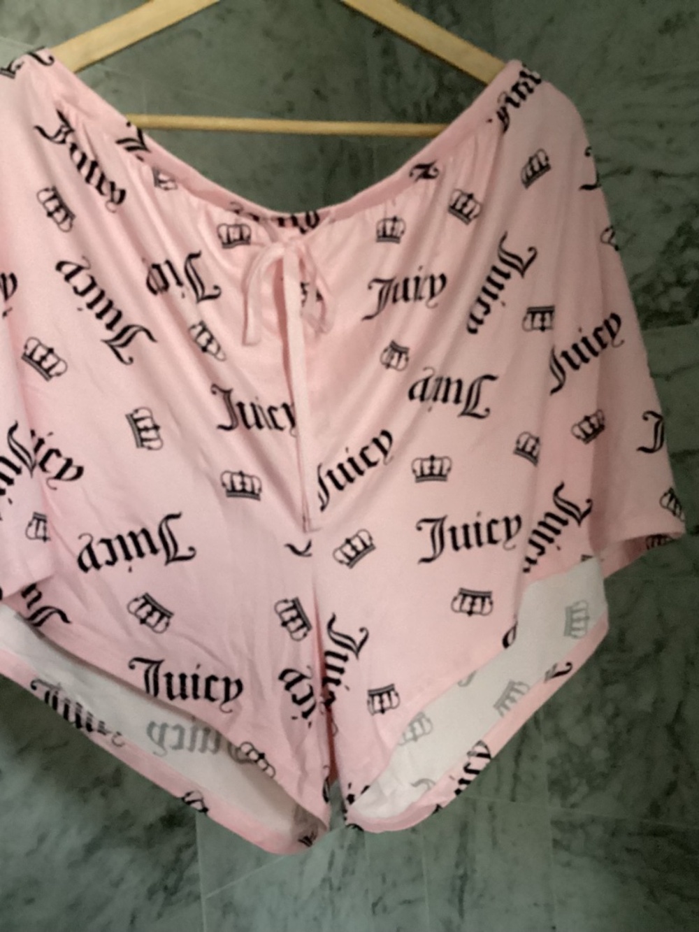 Juicy Couture 2X Pink Pajama Set Long Sleeve + Shorts NWOT - Picture 3 of 6
